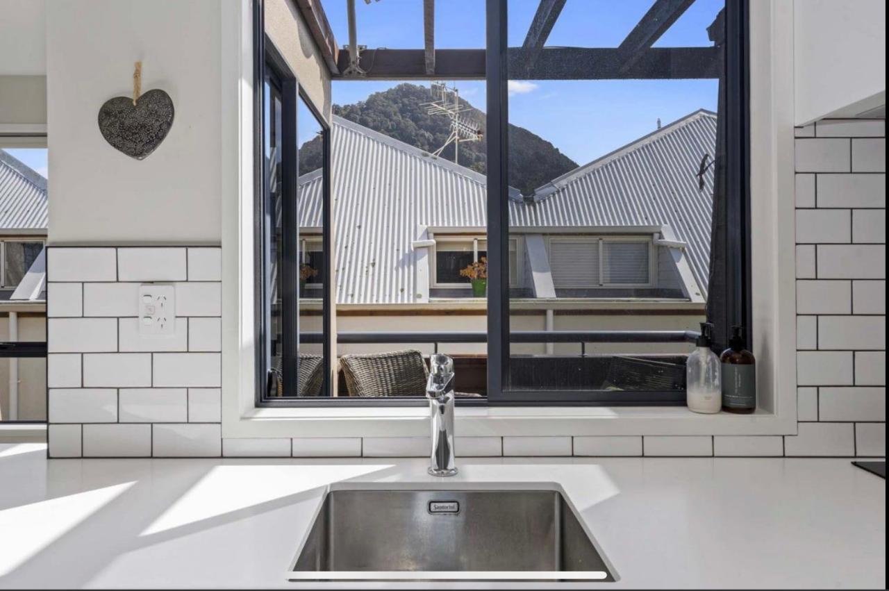Luxury Retreat Ultimate Location - 2 Bedrooms 2 Bathrooms ماوْنت مونغانيو المظهر الخارجي الصورة